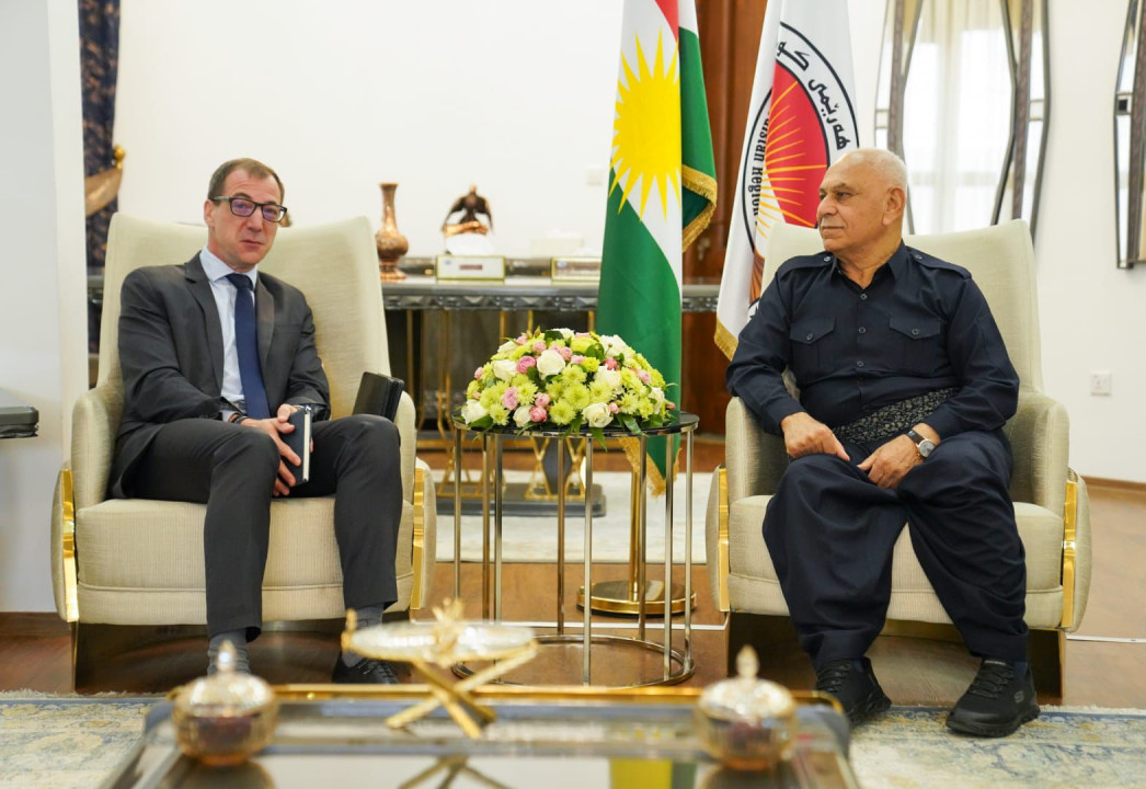 جێگری سەرۆک لەگەڵ کونسوڵی گشتیی فەرەنسا کۆبووەوە