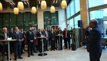 سەرۆکی نووسینگەی سەرۆک و شاندێکی سەرۆکایەتی، لە ڕێوڕەسمی ماڵئاواییی کونسوڵی گشتیی هیندستاندا بەشدار بوون