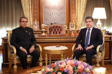 سهرۆك نێچيرڤان بارزانى پێشوازیی له كونسوڵى گشتيى نوێى هيندستان كرد