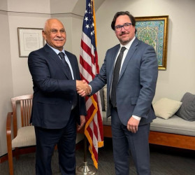 جێگری سەرۆک لەگەڵ یاریدەدەری سکرتێری کاروباری عێراق (بە وەکالەت) کۆبووەوە