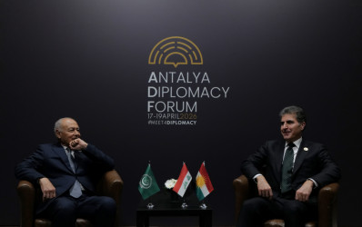 سەرۆک نێچیرڤان بارزانی و سکرتێری گشتیی کۆمکاری عەرەبی کۆبوونەوە