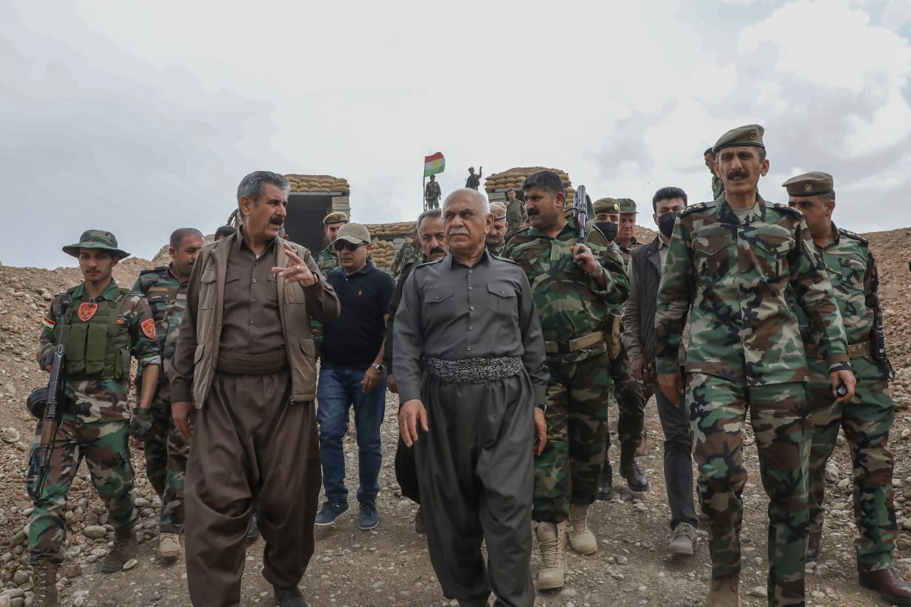 جێگری سەرۆک سەنگەرەکانی میحوەری ڕۆژئاوای کەرکووک بەسەر دەکاتەوە