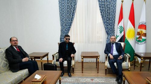 سهرۆكى ديوان، پێشوازى له گهنجێكى بههرهمهند دهكات