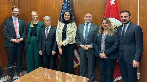 ‎شاندى سه‌رۆكايه‌تى له‌گەڵ بەرپرسانی كۆشكى سپى، پێنتاگۆن و وه‌زاره‌تى ده‌ره‌وه كۆبووه‌وه‌